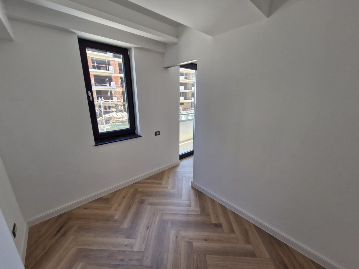 STUDIOU MODERN | MY PLACE NORTH | PIPERA PLAZA - Poză 4