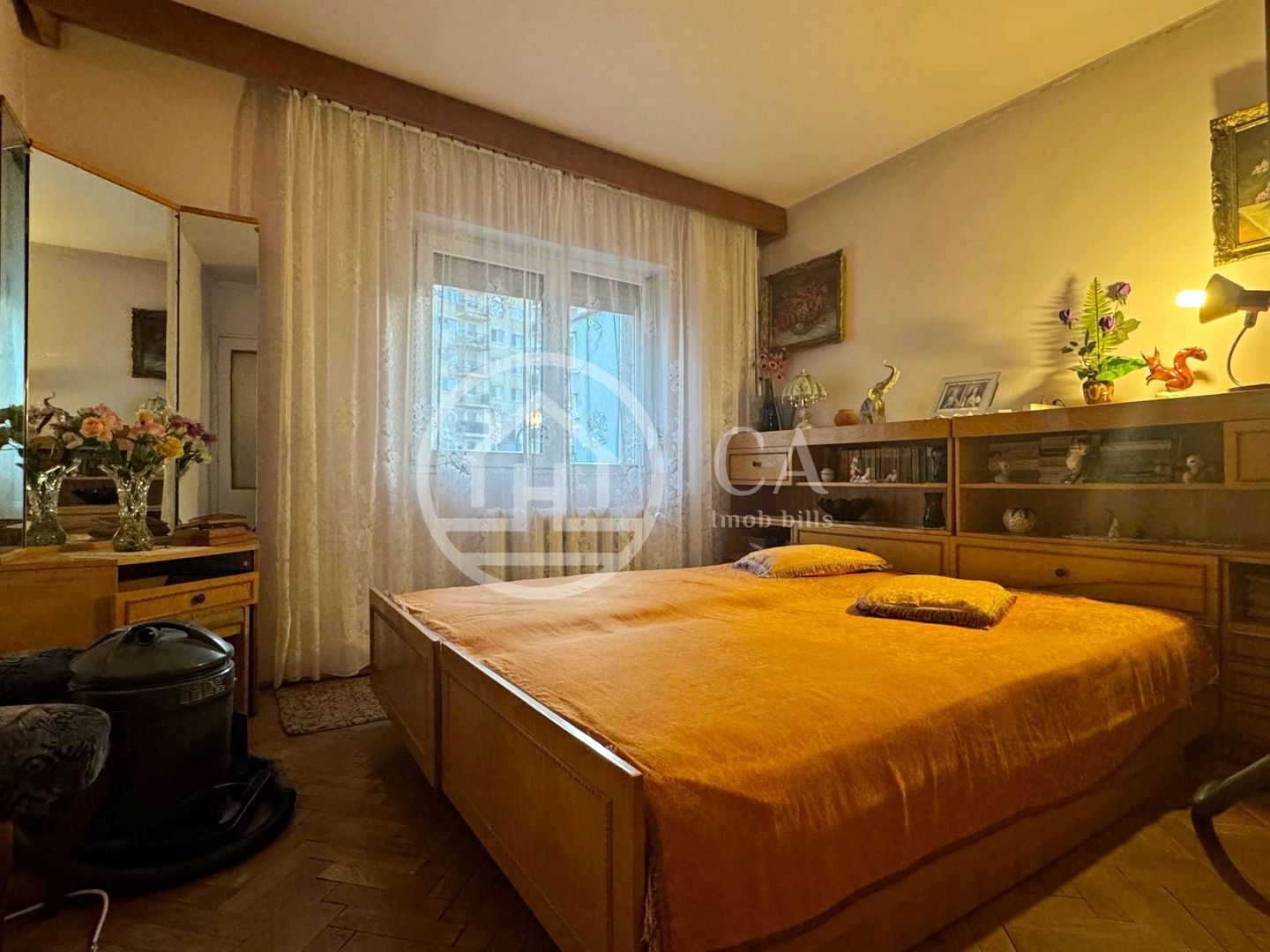 Apartament de vânzare cu 3 camere în zona Iosia , Oradea - Poză 1