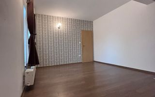 Casa individuala frumoasa si spatioasa in Giroc - Poză 18