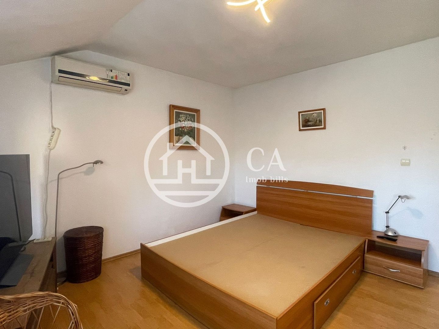 Casă de vanzare cu 4 camere în Sântandrei, Bihor - Poză 11