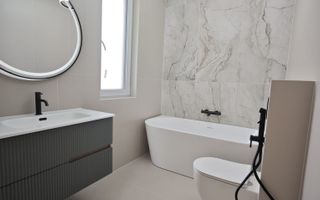 Duplex la cheie 124 mp Utili, 3 Dormitoare, 3 Băi și Teren 350 mp – Dumbrăvița - Poză 1