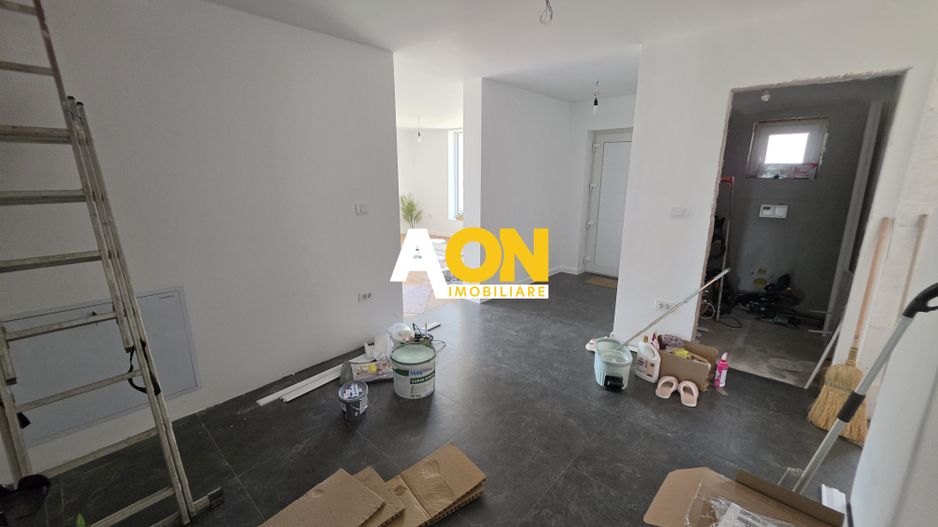Casă 4 Camere, 2 Bai, 900mp Teren - Poză 12
