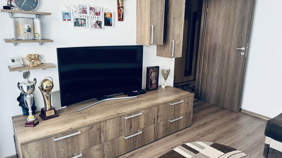 Apartament 2 camere Mobilat Utilat Loc de parcare - Poză 2