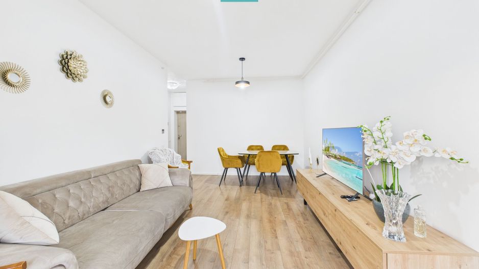 Apartament cu 2 camere în complexul ARED-IMAR - Poză 2