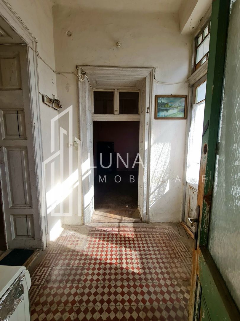Casă spațioasă în zona Cetății Medievale – oportunitate excelentă - Poză 2