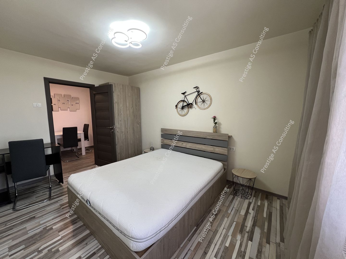 Apartament Decomandat 3 Camere | Etaj 10 | Centru de Afaceri-Olimpia - Poză 11