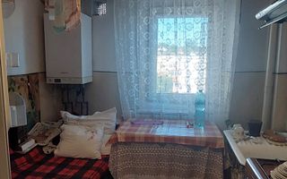 APARTAMENT 2 CAMERE DECOMANDAT PODU DE FIER 90000 EURO - Poză 10