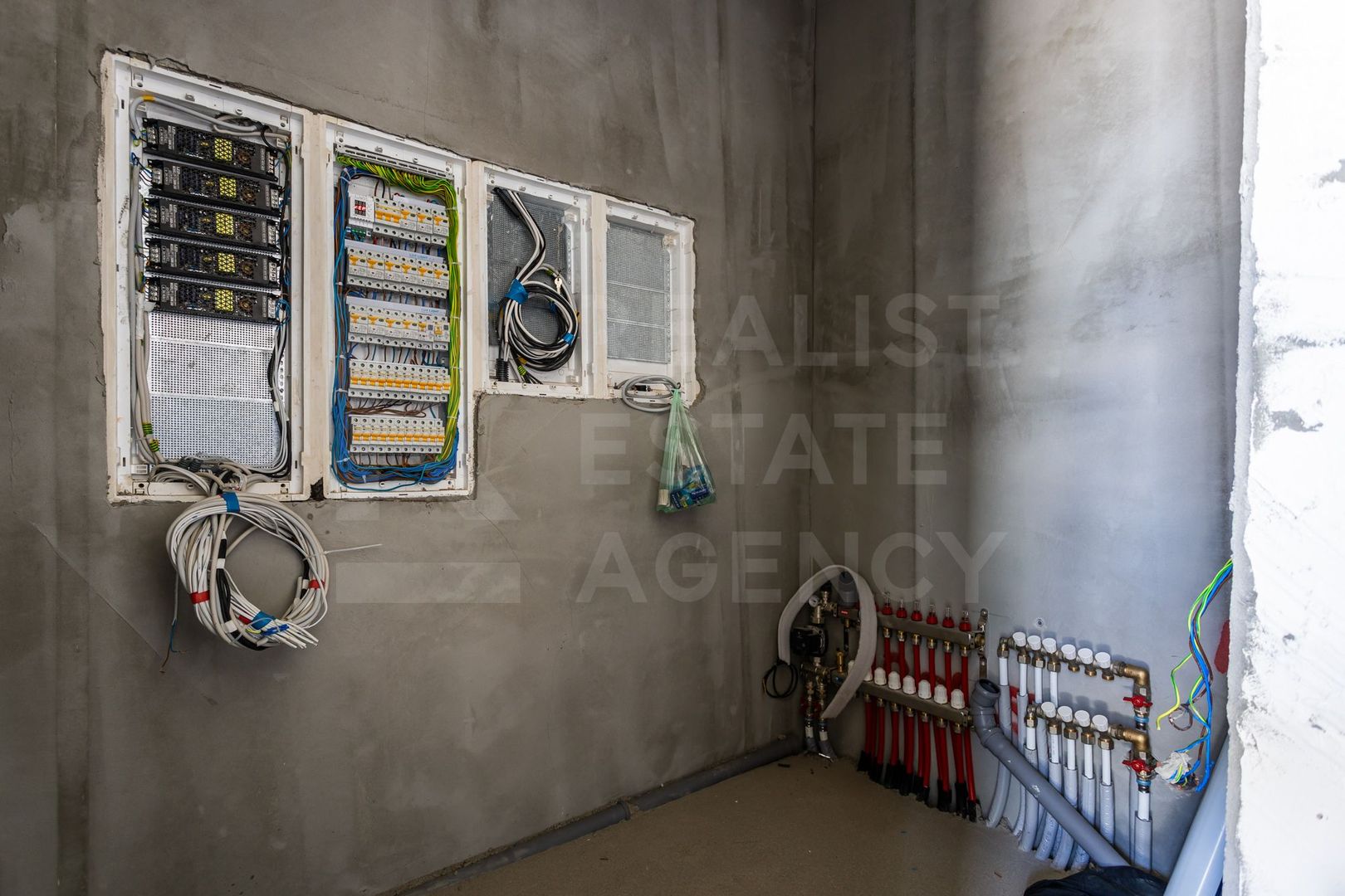 Casă , Hitech, 220 mp, amplasat pe str. Vierul, Dumbrava - Poză 13