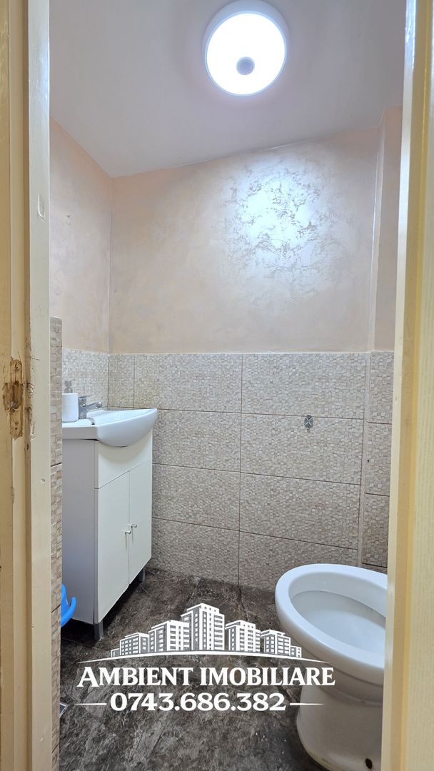 DE ÎNCHIRIAT - Spațiu comercial 57 mp, zona BUIUM - CONFECTII; - Poză 8