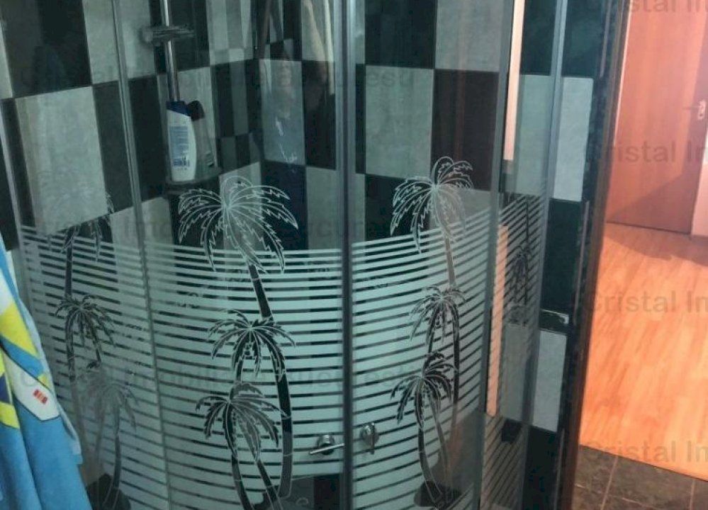 Apartament 4 camere. La 7 min de metrou Piata Sudului /Mall SunPlaza. - Poză 4