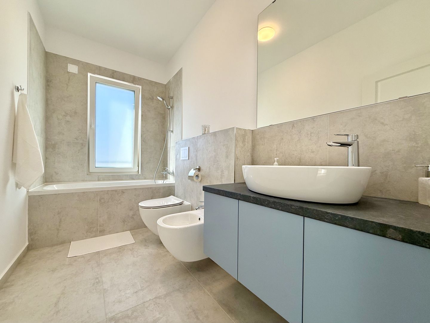 Duplex Modern la Prima Închiriere - Confort și Eleganță! - Poză 28