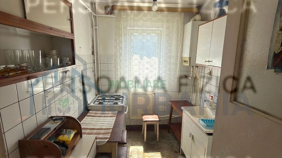 Apartament 2 camere de vanzare - Podu Ros, zona Lidl Primaverii - Iasi - Poză 2