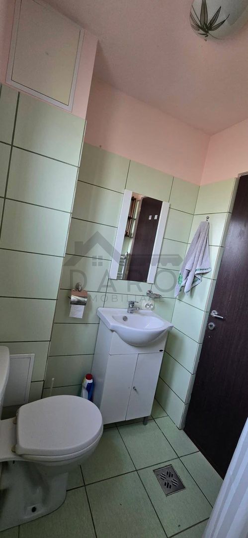 Vand casa unifamiliara in Sângeorgiu de Mures - Poză 12