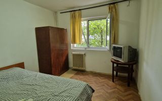 Apartament 2 camere Dec 47 mp Podul de Fier 99000 euro - Poză 3