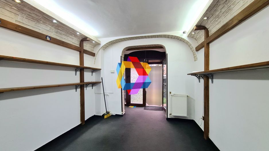 Spatiu birouri de vânzare, investiție, Brasov - 70 mp  # Plus - Imo. ro - Poză 2