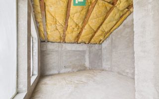 Casă impunătoare la gri în Curtici - Poză 30