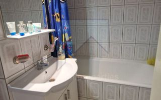 Vanzare 3 camere, Titan -  Aleea Barajul Sadului - Poză 7