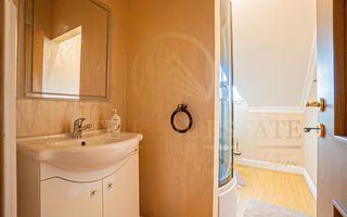 Ovidiu Sud - Zona premium - Vila impozanta, curte mare, garaj, terasa! - Poză 42