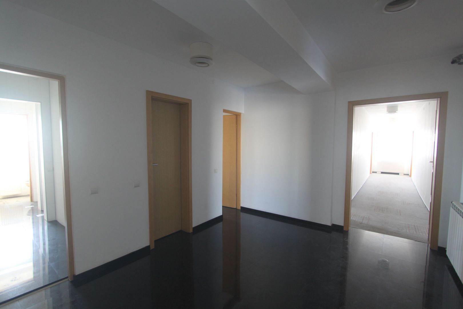 Spatiu birouri- 526mp -4734 euro/luna+TVA - zona Semicentrala - Poză 30