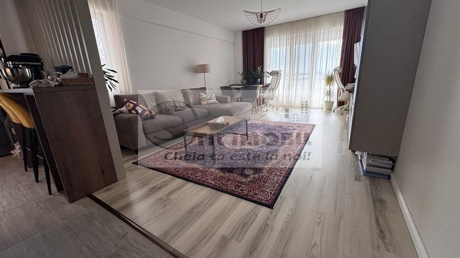 Apartament 2 cam dec loc parcare + boxa Complex Zorilor 185000 euro - Poză 1