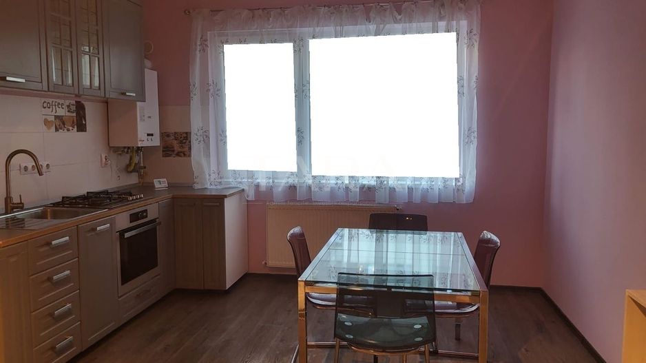 Apartament cu 3 camere, parter înalt, Florești. - Poză 1