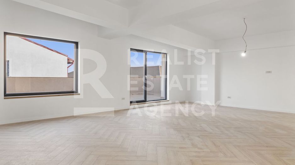 Casă nouă, spațioasă și elegantă, 7 camere, Lângă Pădurea Crețuleasca - Poză 7