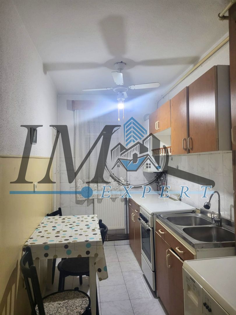 Apartament cu 3 camere în Sebeș - Poză 4