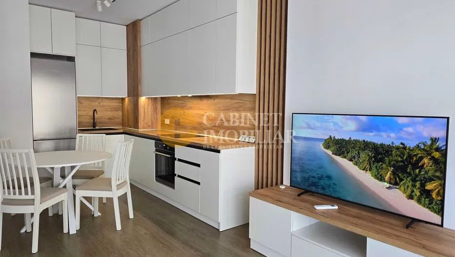 Chirie - 3 camere - Complex nou - Poză 1