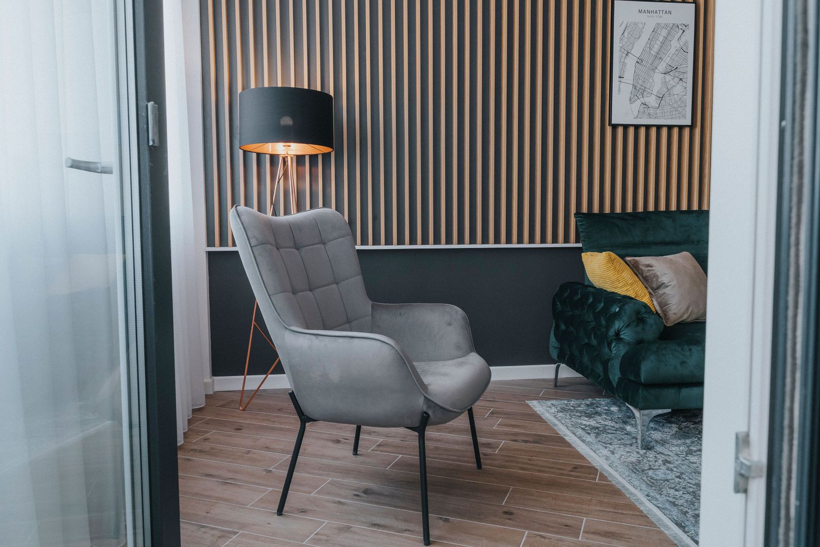 2 camere, ultracentral, Oradea. 185 000 E + TVA. Comision 0 - Poză 6