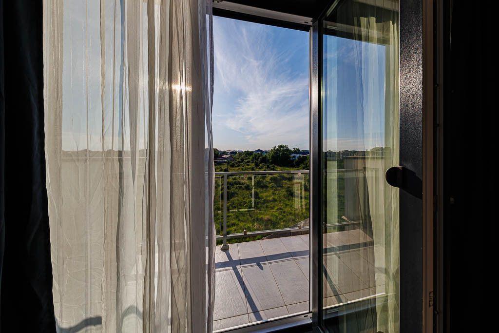 Apartament spatios, luminos,4 camere, zona Braytim, Comision 0 - Poză 19