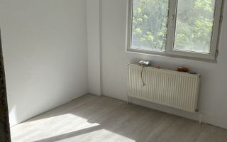 Apartament 2 camere de vânzare Lujerului Centrală Proprie - Poză 2