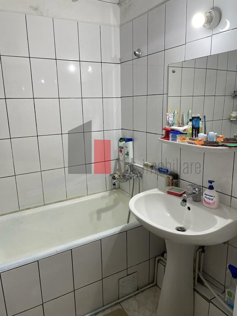 APARTAMAENT 3 CAMERE SEBASTIAN - Poză 6
