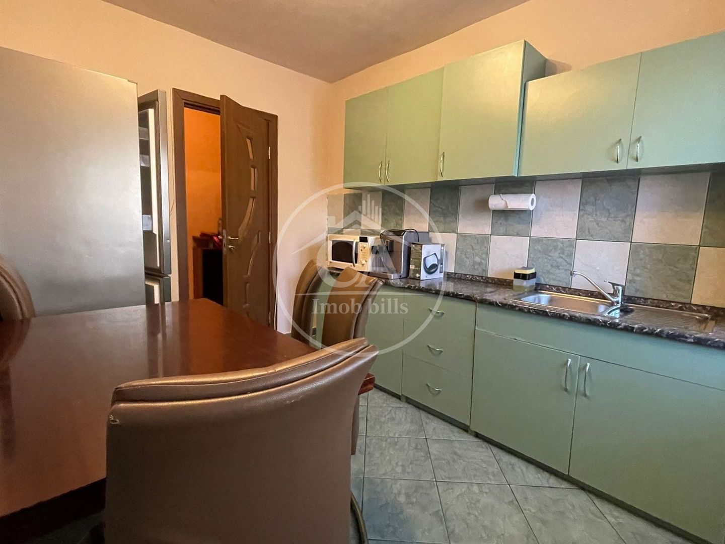 Apartament de închiriat cu 3 camere în zona Dacia, Oradea - Poză 9