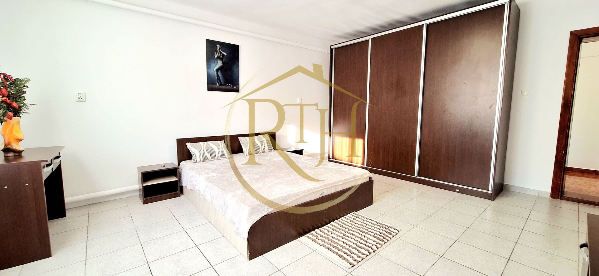 Oferim spre inchirere apartament cu 2 camere, decomandat, zona Soarelui - Poză 1