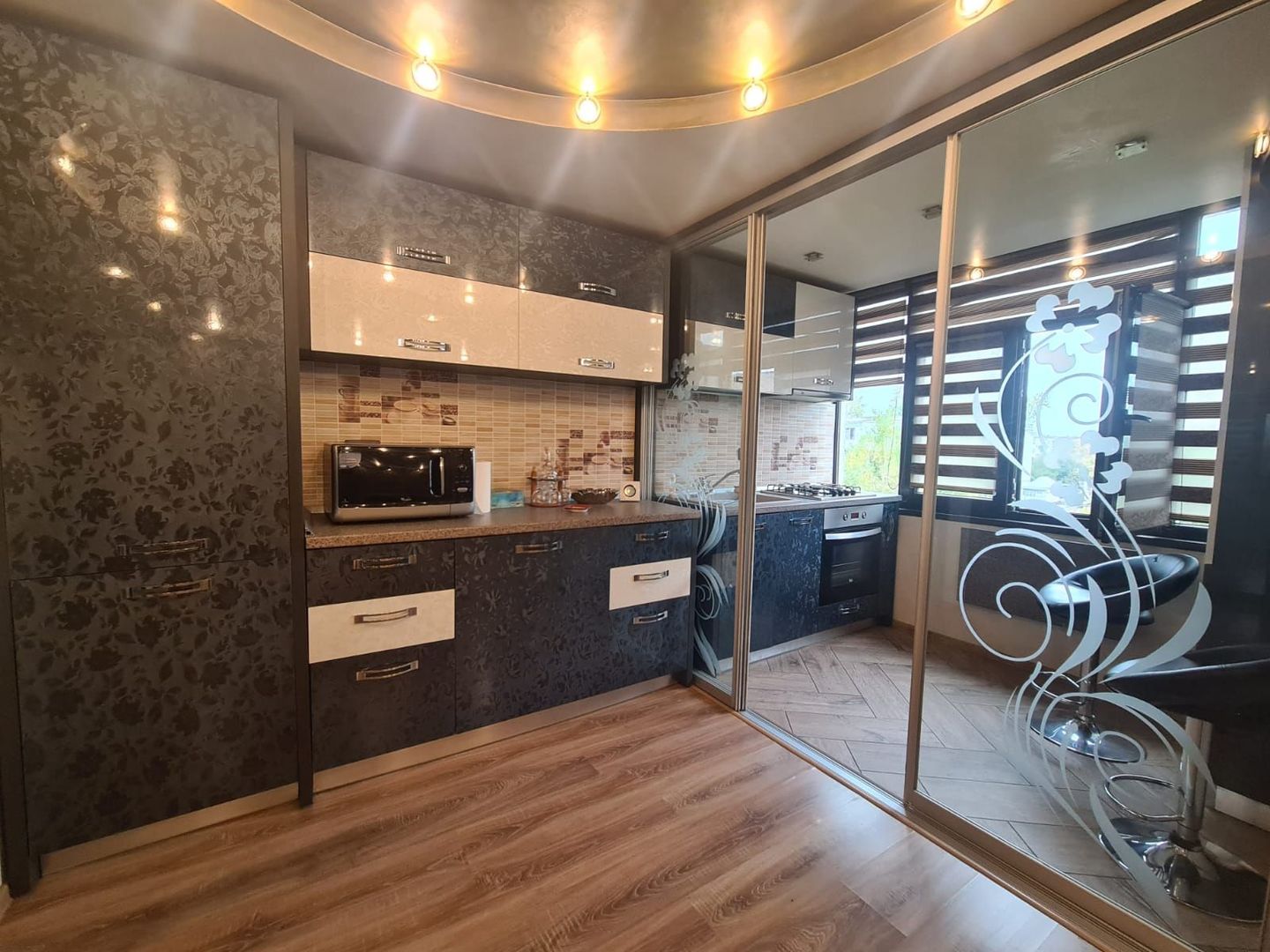 Apartament 2 camere de inchiriat | Zona Liceul Auto | Mobilat si utilat - Poză 9