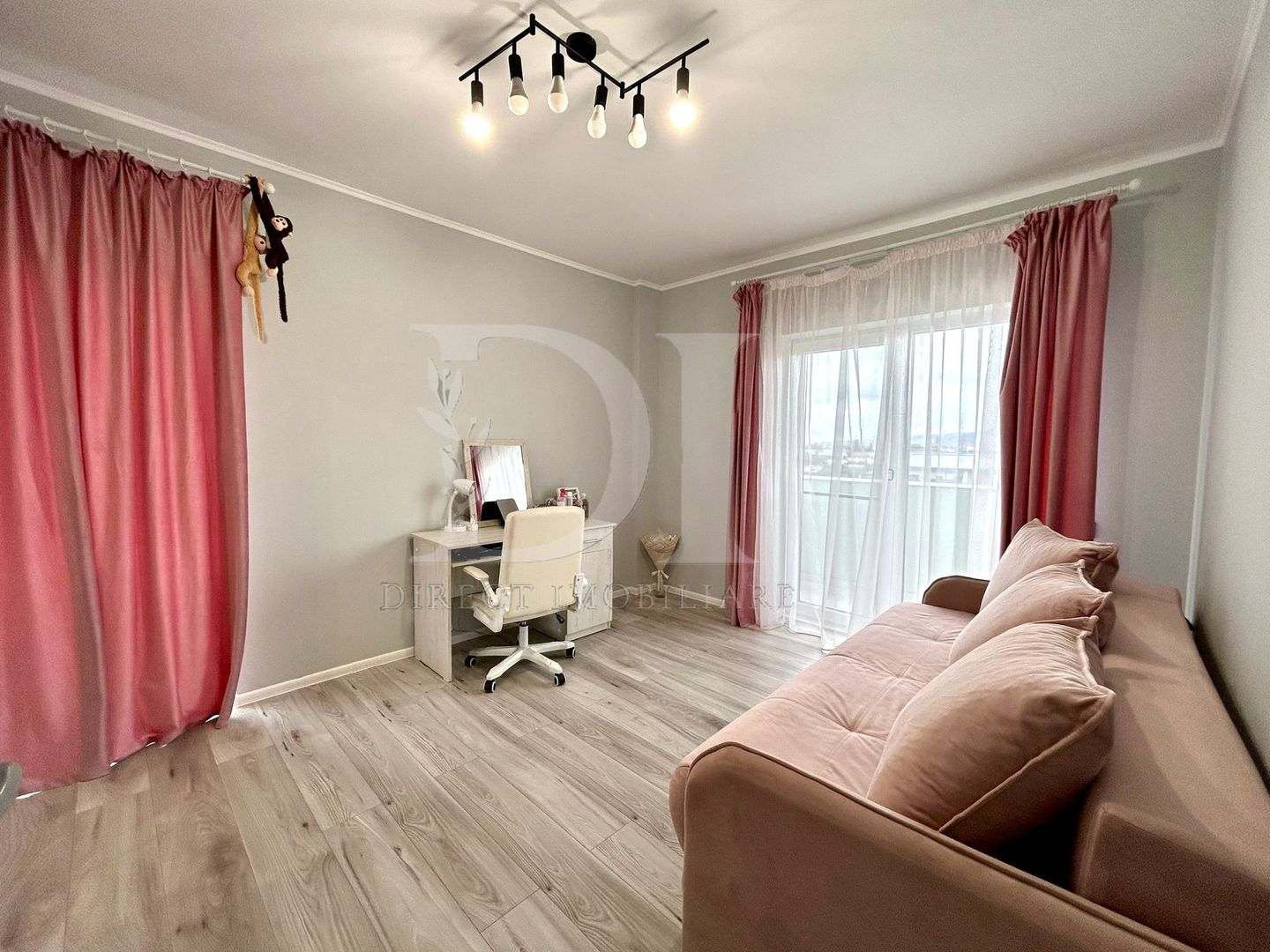 Apartament la cheie / terasa de 22 mp / Zona Terra - Poză 9