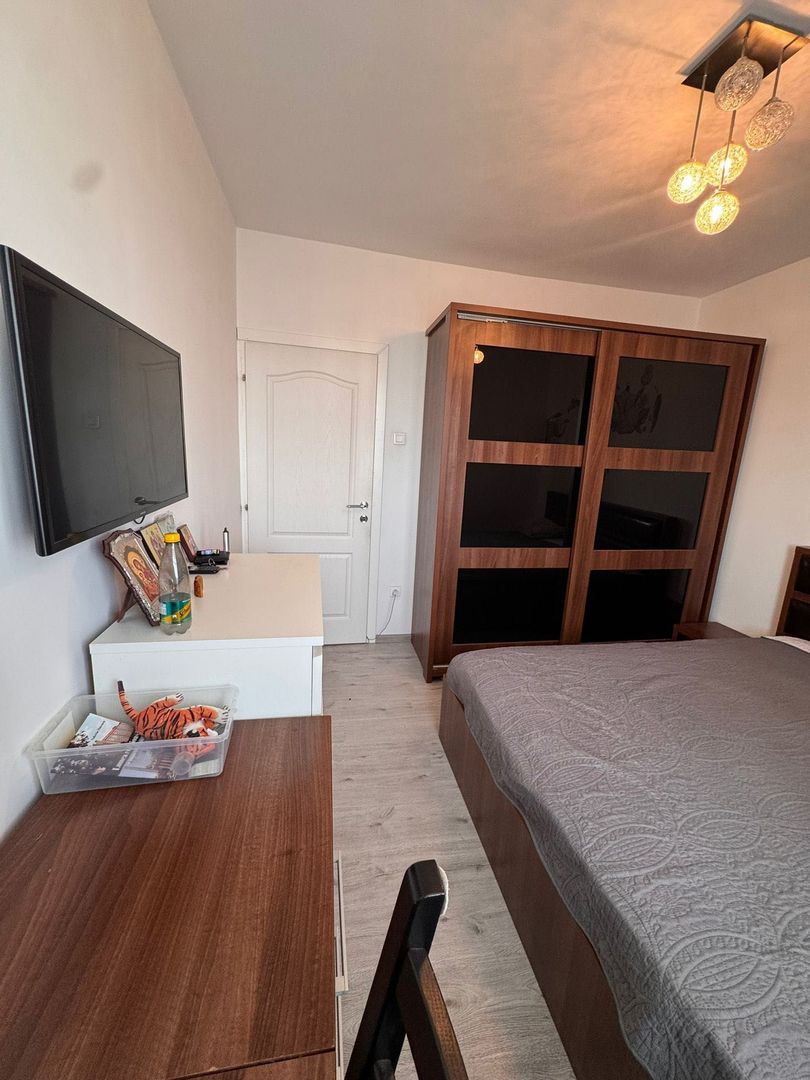 Apartament 3 camere de vanzare Romancierilor - Poză 4