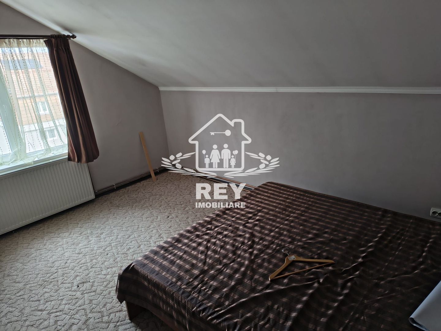 Apartament la mansardă M1+M2  / 3 camere / Terezian - Poză 11