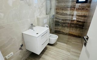 Apartament 3 camere si  CURTE mare, Otopeni 23 august - Poză 4