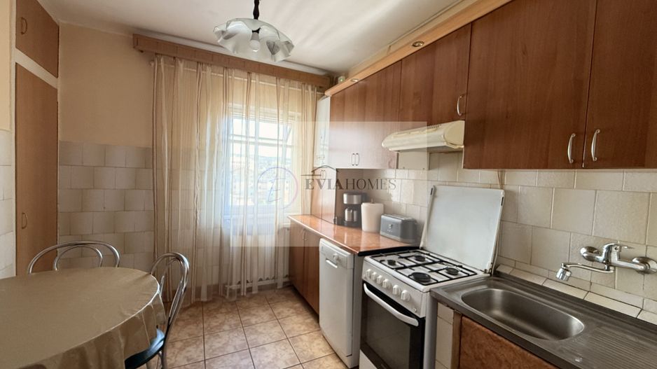 Apartament spatios cu 4 camere/ balcoane /zona str. Bucuresti, Marasti - Poză 1