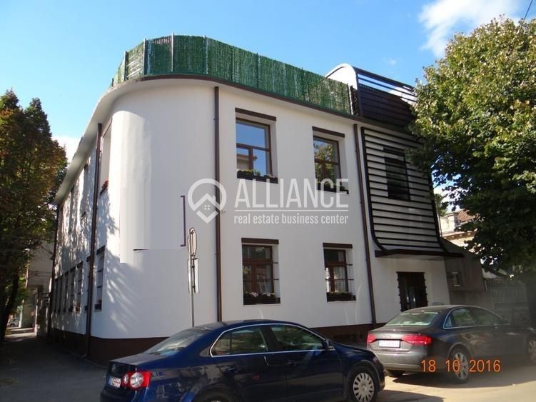 Spatii birouri si comerciale in cladire birouri ultracentral,langa magazin Tomis - Poză 11