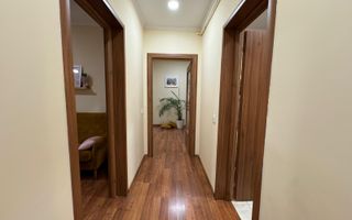 Apartament spatios etaj 1 I pretabil locuinta sau activitate profesion - Poză 2