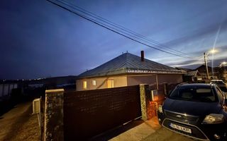 Casă de vânzare, 3 camere, 130 mp, curte 1500 mp, Razboieni, Târgu Frumos - Poză 2