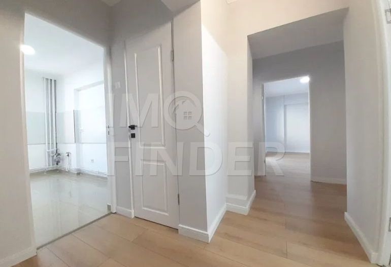 Apartament 2 camere decomandate zona Big - Poză 1