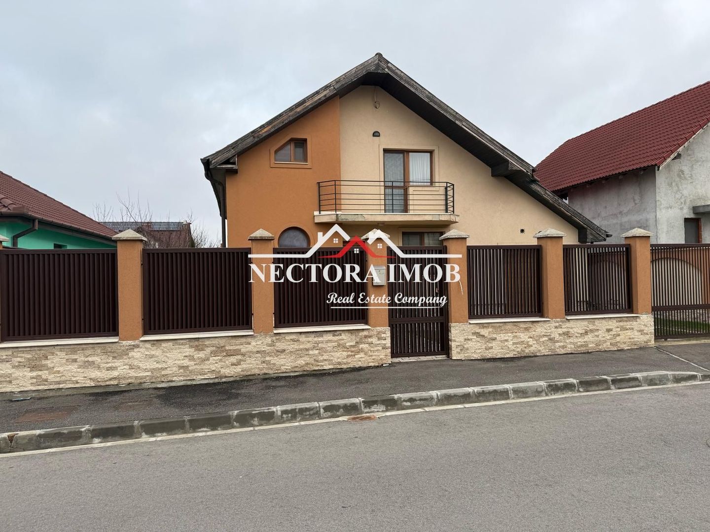 NECTORA IMOB-Casa 4 cam Cartier Grigorescu,155 mp utili + 500 mp teren - Poză 16