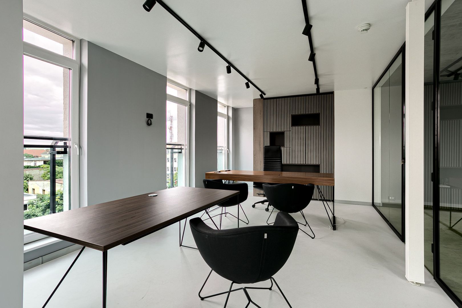 De vânzare spațiu de birouri Ultracentral în Arad - Poză 2