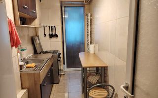 Inchiriez apartament 2 camere Micro21. - Poză 3