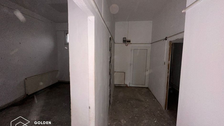 Oportunitate! Spatiu comercial Seleus, parter+etaj, 180 mp - Poză 8