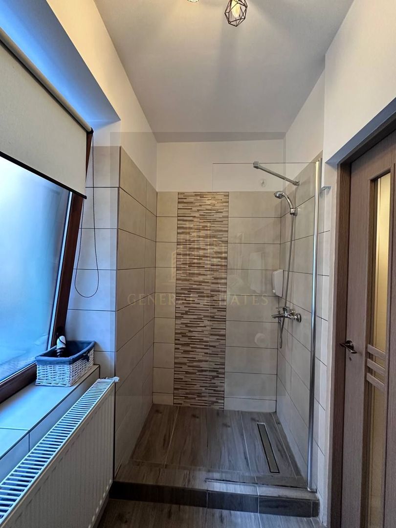 Apartament spre vanzare amplasat la doar 2 minute de Piata Sfatului - Poză 10