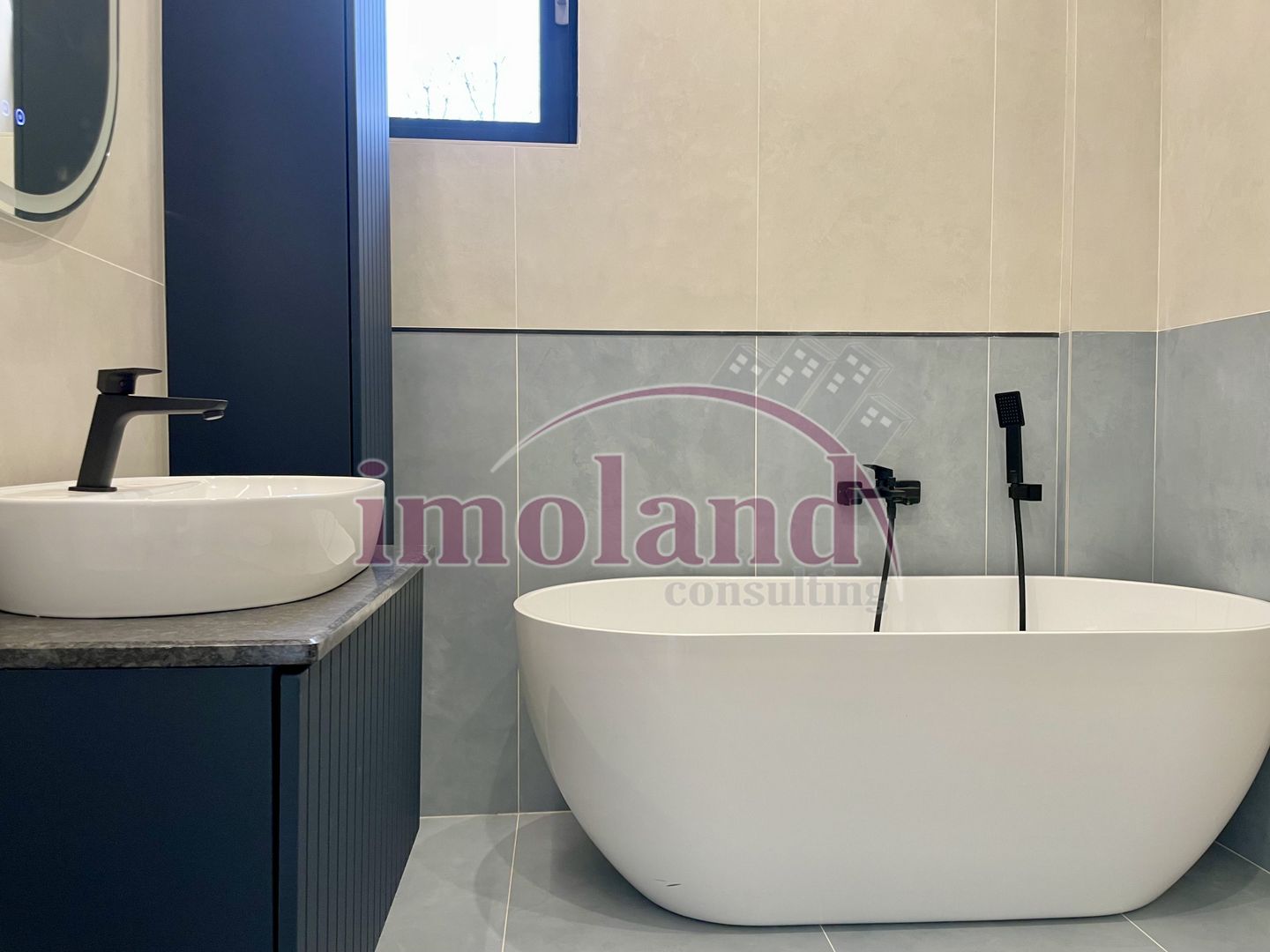 Vanzare Vila 250 mp 6 camere 4 bai, finisaje premium | Iancu Nicolae - Poză 24